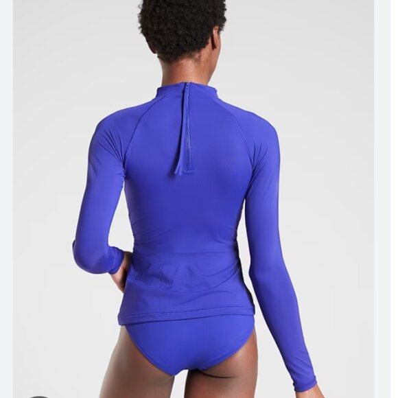 Athleta North Point Long Sleeve Rashguard in Yacht Blue Size Medium - Picture 2 of 8